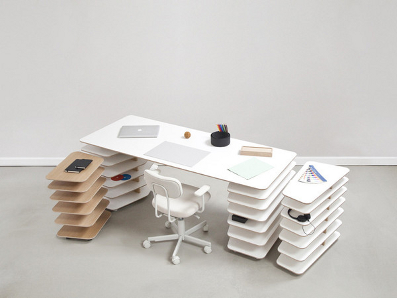 desk with shelves_objekten_strates collection3.jpg